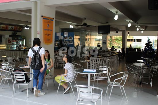 ���޵�һ���Ľ������ġ����¼���ɯ�ٹ���ѧԺ