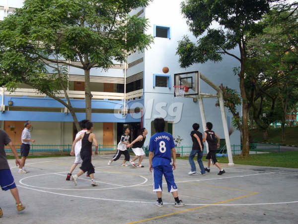 �¼�����ѧ��Ϊ���ϸ��ɯ�ٹ���ѧԺ��ɫ�γ�