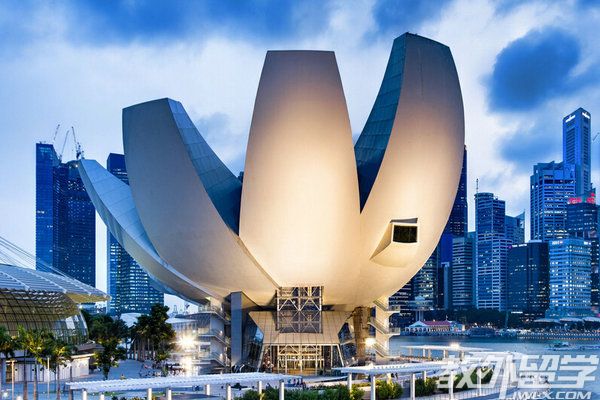 ȥ�¼�����ѧҪʲô����