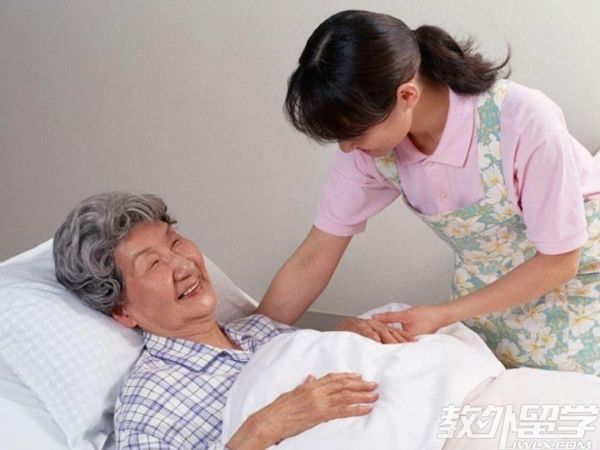 ȥ�¼��¶����������ĸ�ѧУ��