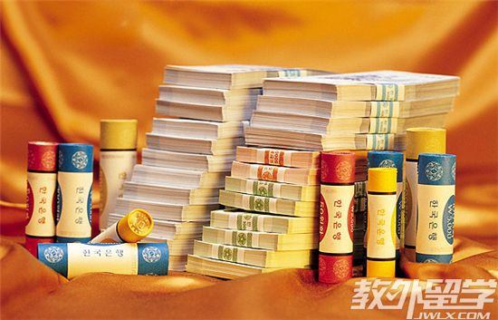 新加坡TMC学院留学一年花费