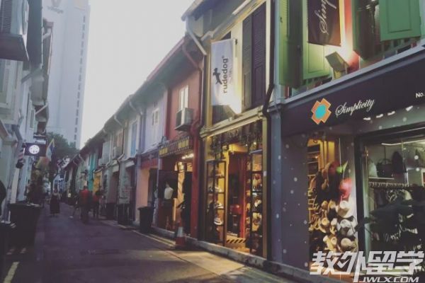 �¼���ɳ�ٹ���ѧԺ��������