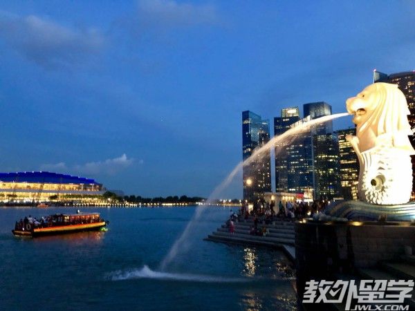 �¼���ɯ�ٹ���ѧԺӰ�ӱ���ѧ��