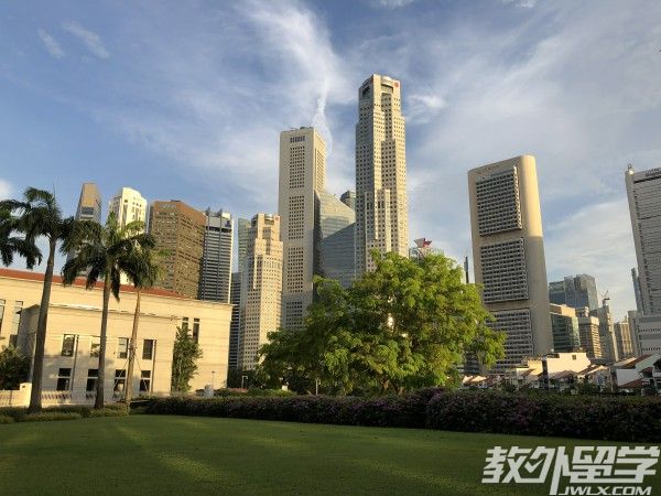 �¼���ɯ�ٹ���ѧԺ��Ӱרҵ