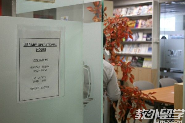 新加坡TMC学院语言课程