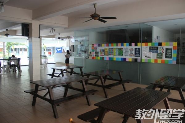 新加坡莎顿国际学院传媒专业